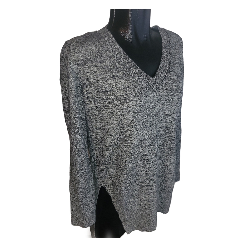 Banana Republic Grey Cashmere Blend V Neck Light Sweater S - Picture 2 of 6